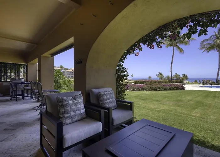 Beautiful Beachfront With Spectacular Views