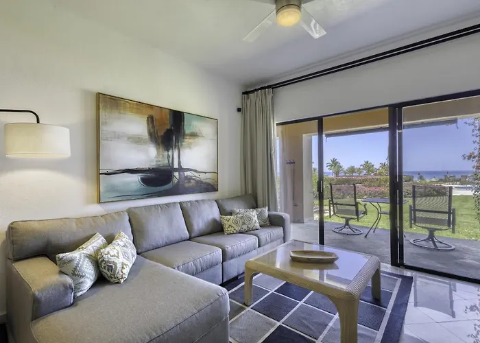 Beautiful Beachfront With Spectacular Views Holiday home